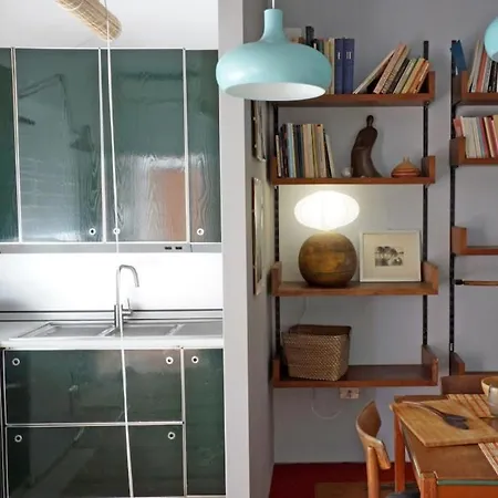 In The Archeosites Garage And Bikes * 시라쿠사